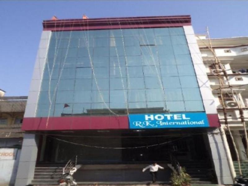 Hotel R K International Lucknow Bagian luar foto